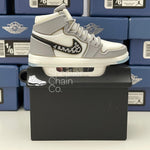 Nike Air Jordan 1 Retro High x Dior Sneaker Shoebox Design AirPod Case